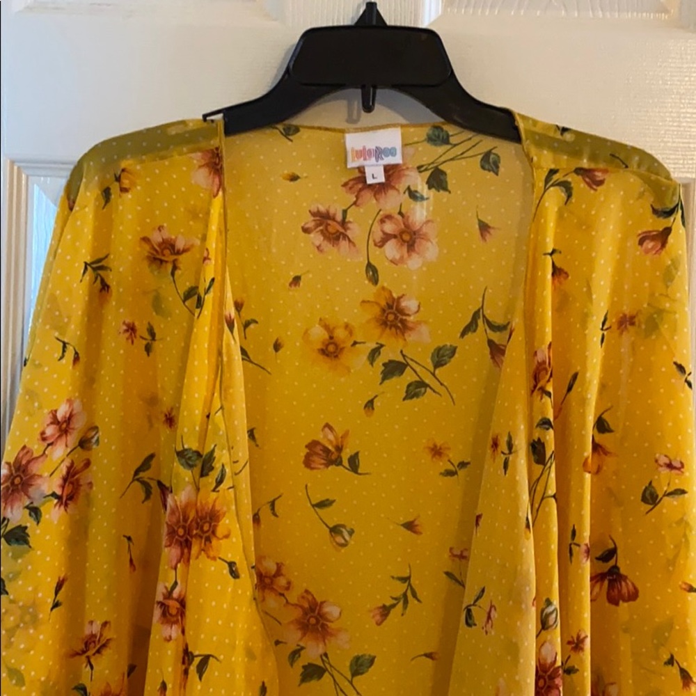 Lularoe Shirley cover